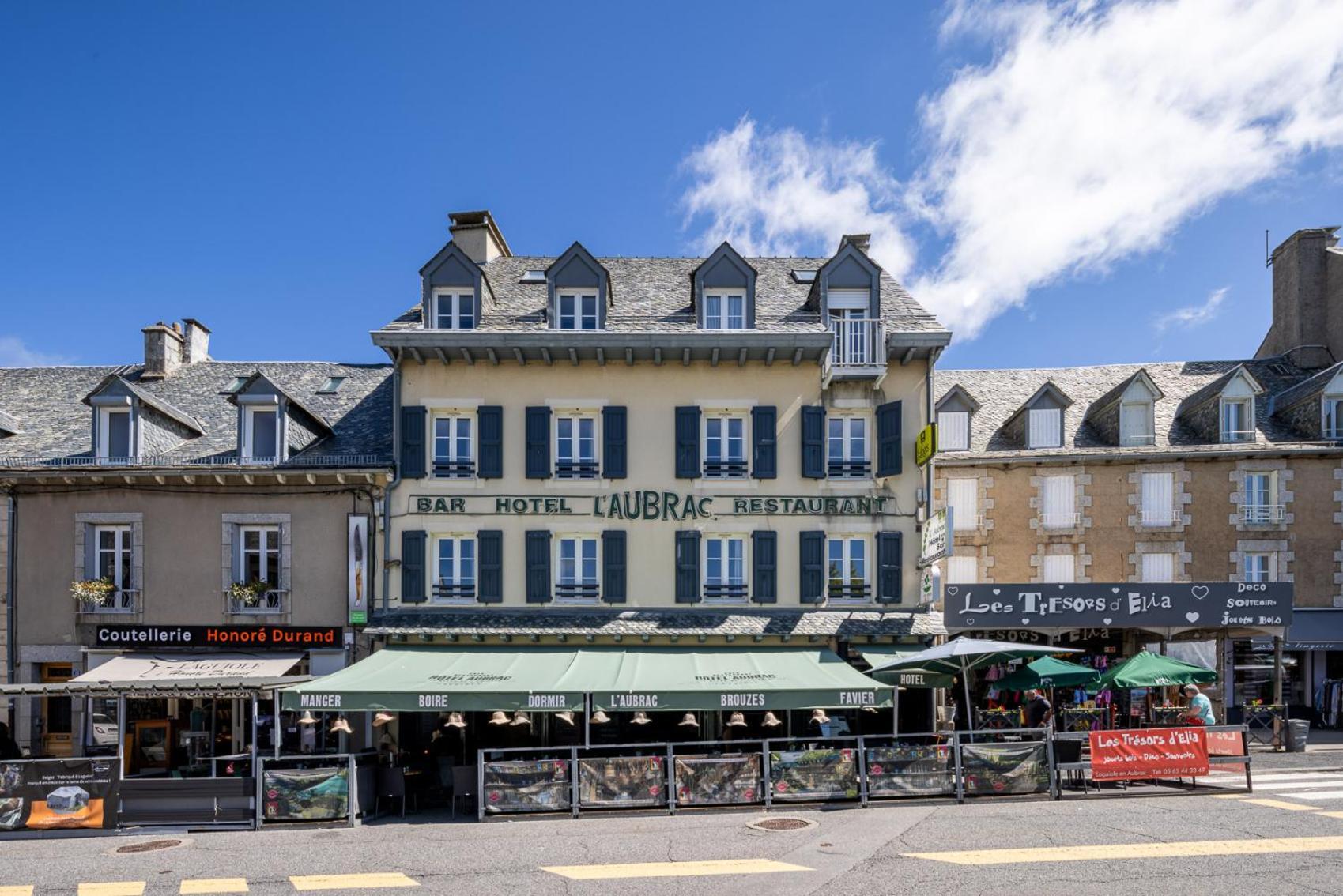 Hotel-Restaurant Logis L'Aubrac Laguiole Eksteriør bilde