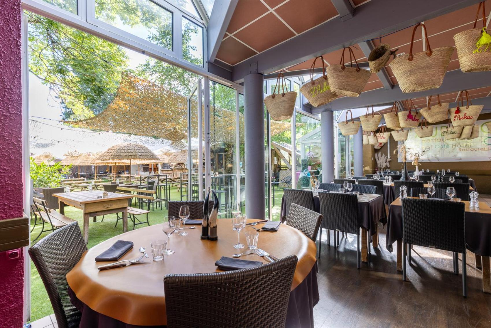 Hotel-Restaurant Logis L'Aubrac Laguiole Eksteriør bilde