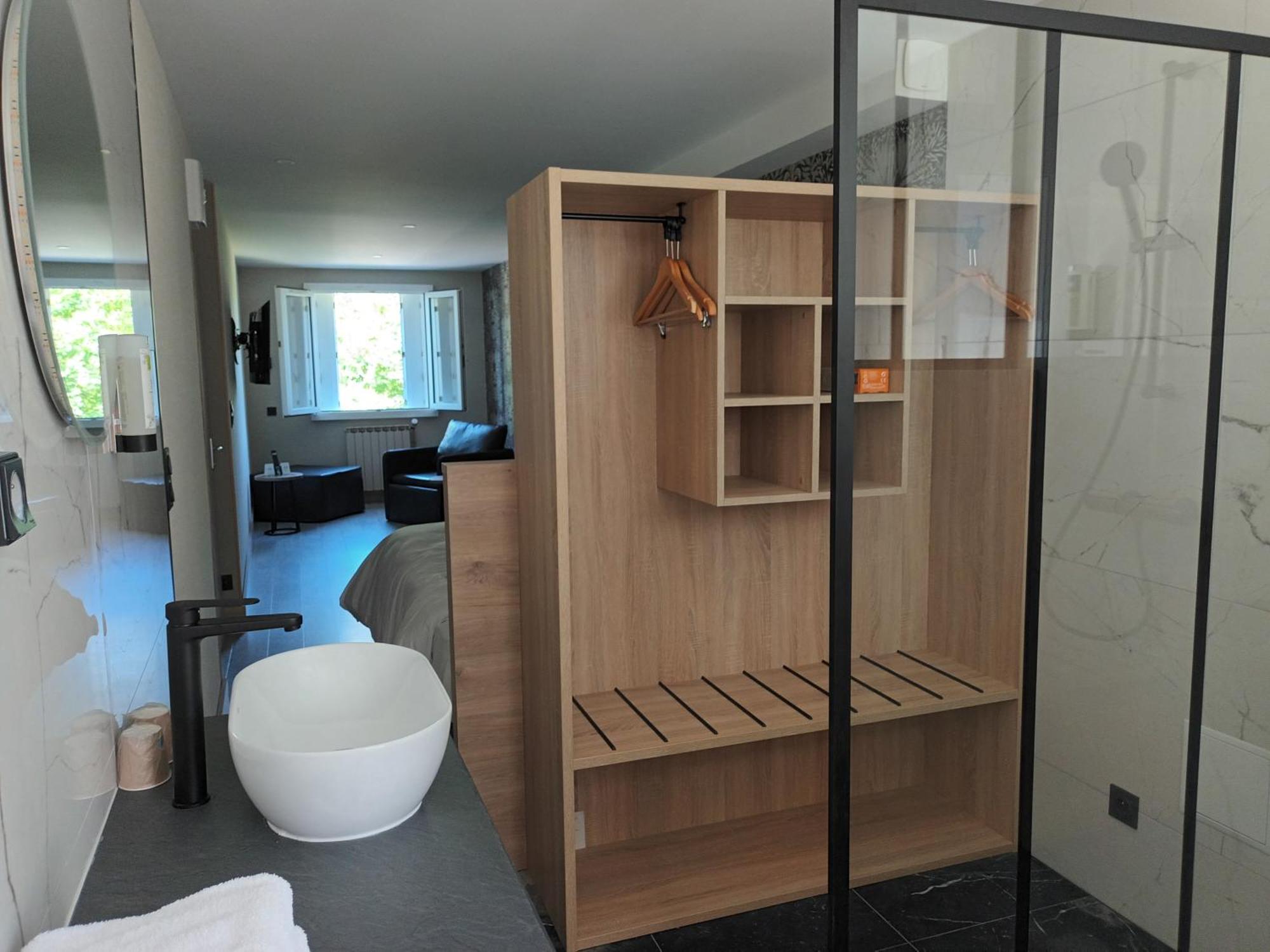 Hotel-Restaurant Logis L'Aubrac Laguiole Eksteriør bilde